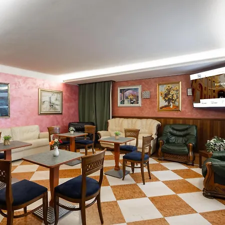 Lucrezia Borgia Hotel 3*