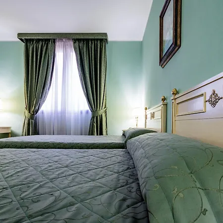 Otel Lucrezia Borgia Ferrara