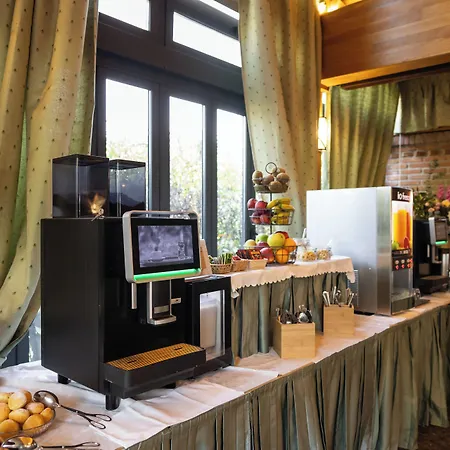 מלון Lucrezia Borgia פררה