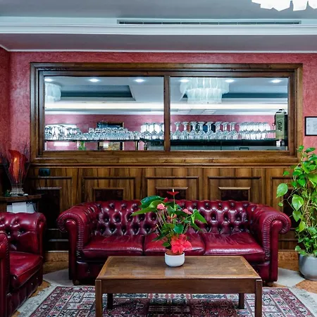 Lucrezia Borgia Hotel