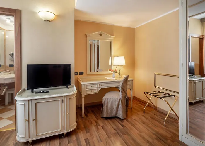 Lucrezia Borgia فندق فيرّارا