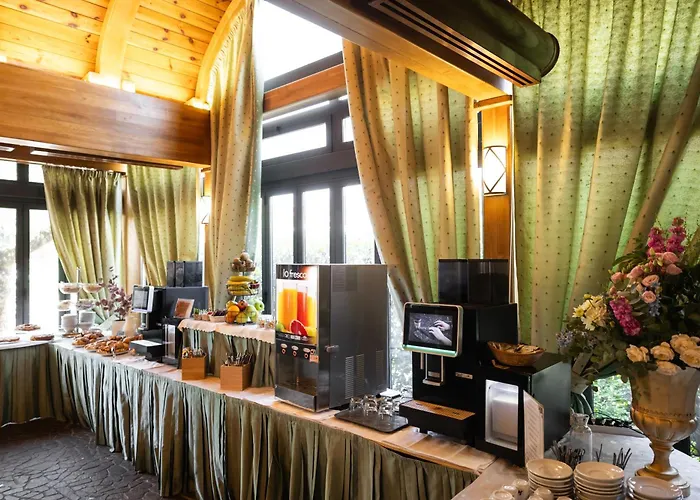 卢克雷齐娅波吉亚酒店 3* 费拉拉