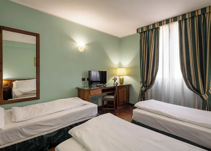 卢克雷齐娅波吉亚酒店