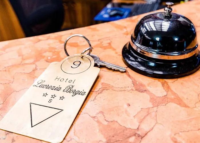 Lucrezia Borgia فندق 3*